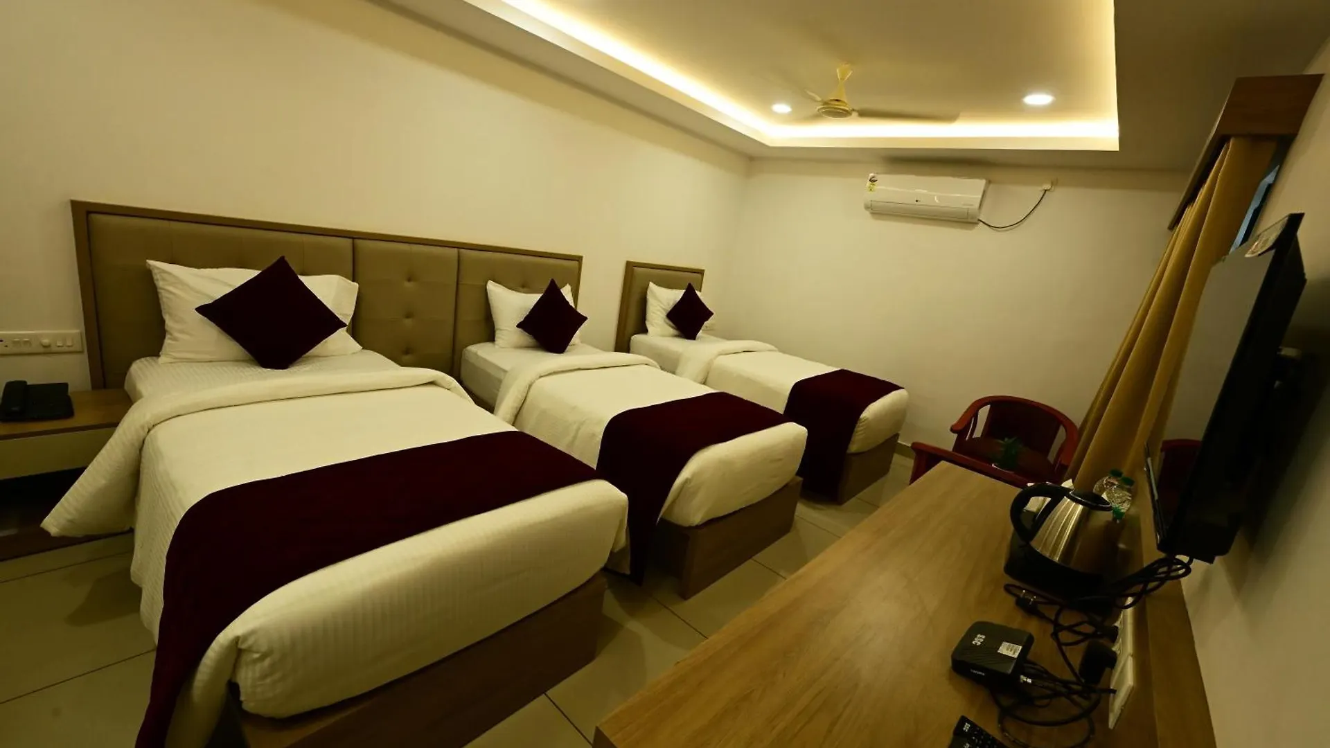North Fort Regency Kochi 酒店