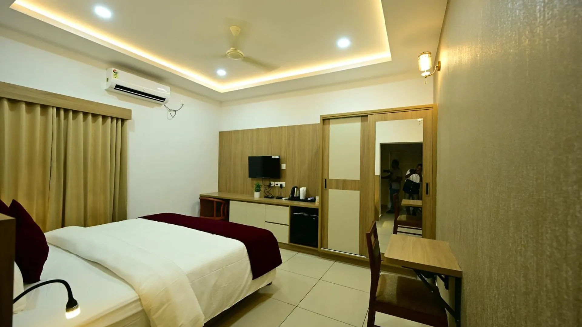 酒店 North Fort Regency Kochi