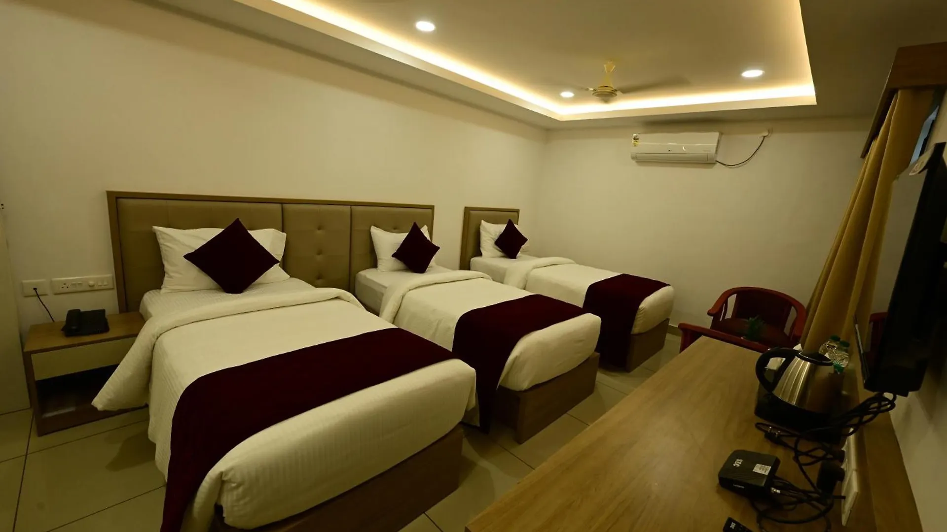 North Fort Regency Kochi 酒店